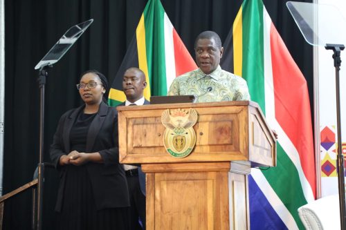 The Deputy President gives the keynote address 