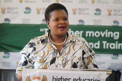 Deputy Minister of Higher Education and Training addressing the learners.